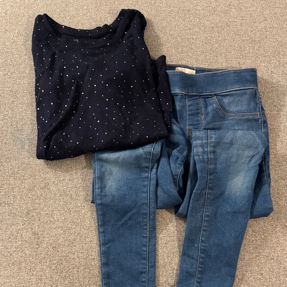 5/$15- Girl’s outfit size 12